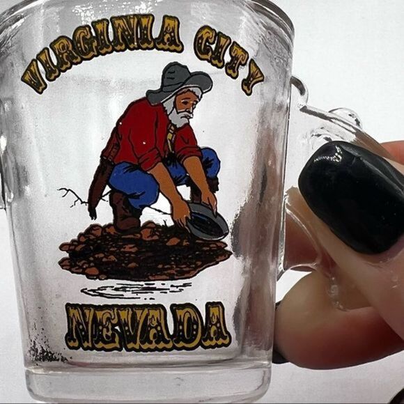 Vintage Virginia City Nevada Shot‎ Glass Shaped Like Pistol - Picture 9 of 9